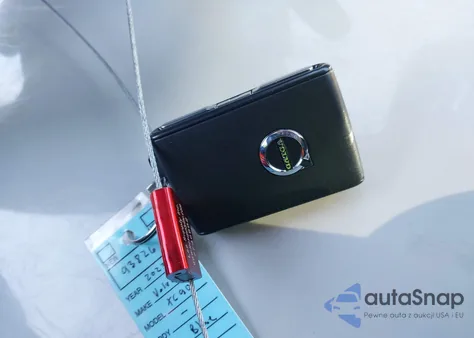 2023 Volvo Xc90 B6 Plus 7-Seater from USA, damaged, VIN YV4062PNXP1902510